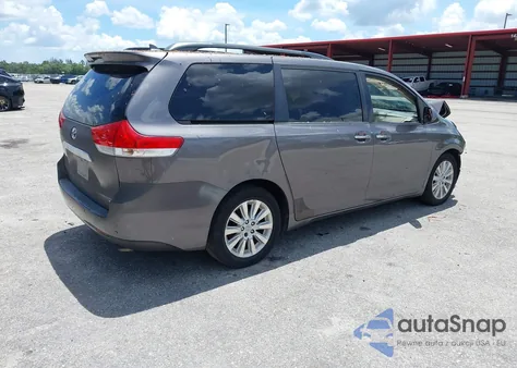 2011 Toyota Sienna Limited из США, поврежденный, VIN 5TDDK3DC2BS016086